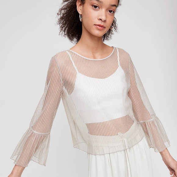 Aritzia Babaton Humbert Blouse SIZE M - Picture 1 of 10